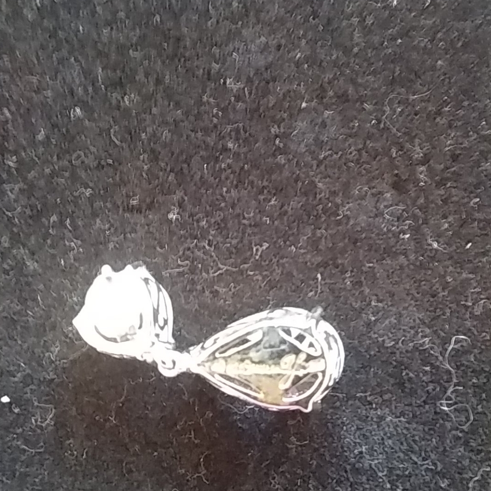 Sparkling Dangles! - Picture 4 of 5